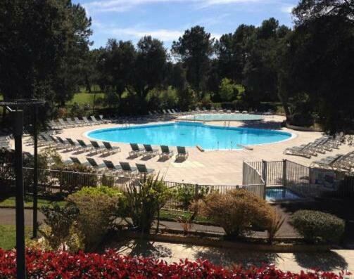 Moliets Plage Appartement Pour 4 Piscine Proche Plage Et Commerces Exterior photo